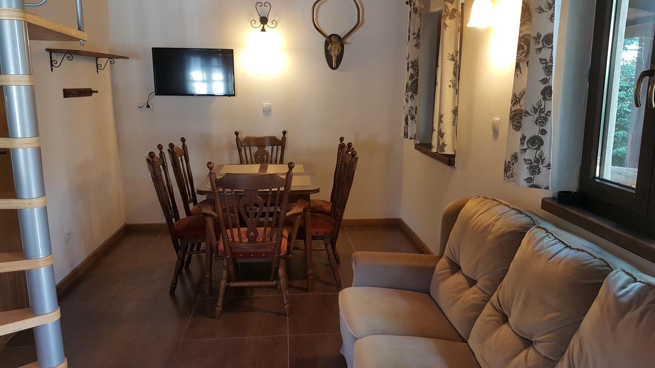 Osada Pod Czerwonym Debem - Czarny Mlyn Villa Jastrzebia Gora Exterior photo